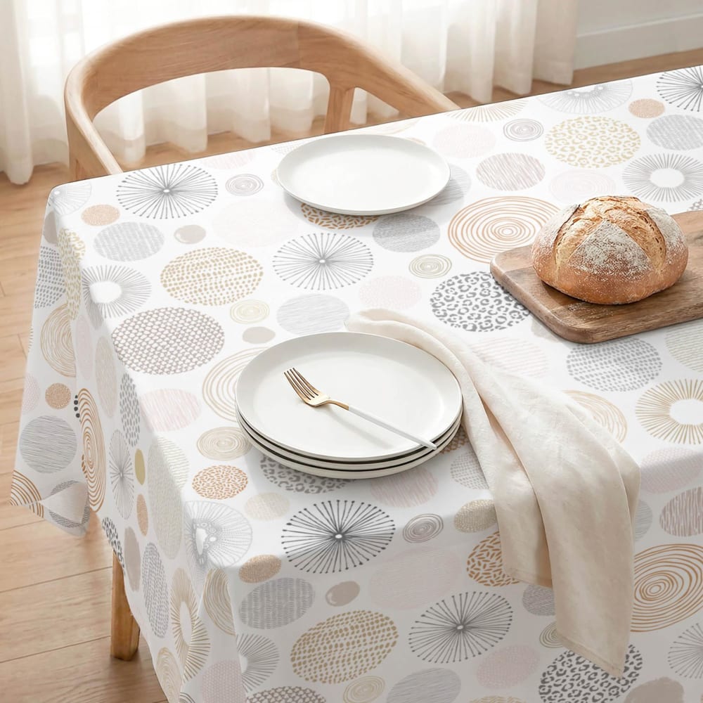 Fleckabweisende Tischdecke geometrisch beige 140x200 - Maisons Du