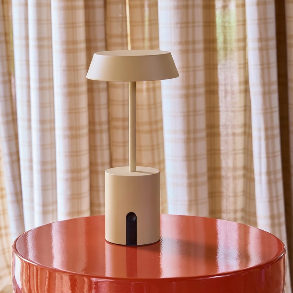 LED Tischlampe für Indoor/Outdoor beige Metall - Maisons Du Monde