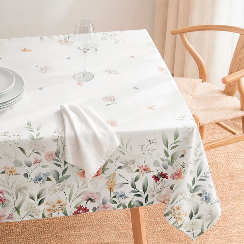 Fleckabweisende Baumwoll-Tischdecke mit tropischen Blumen 155x155