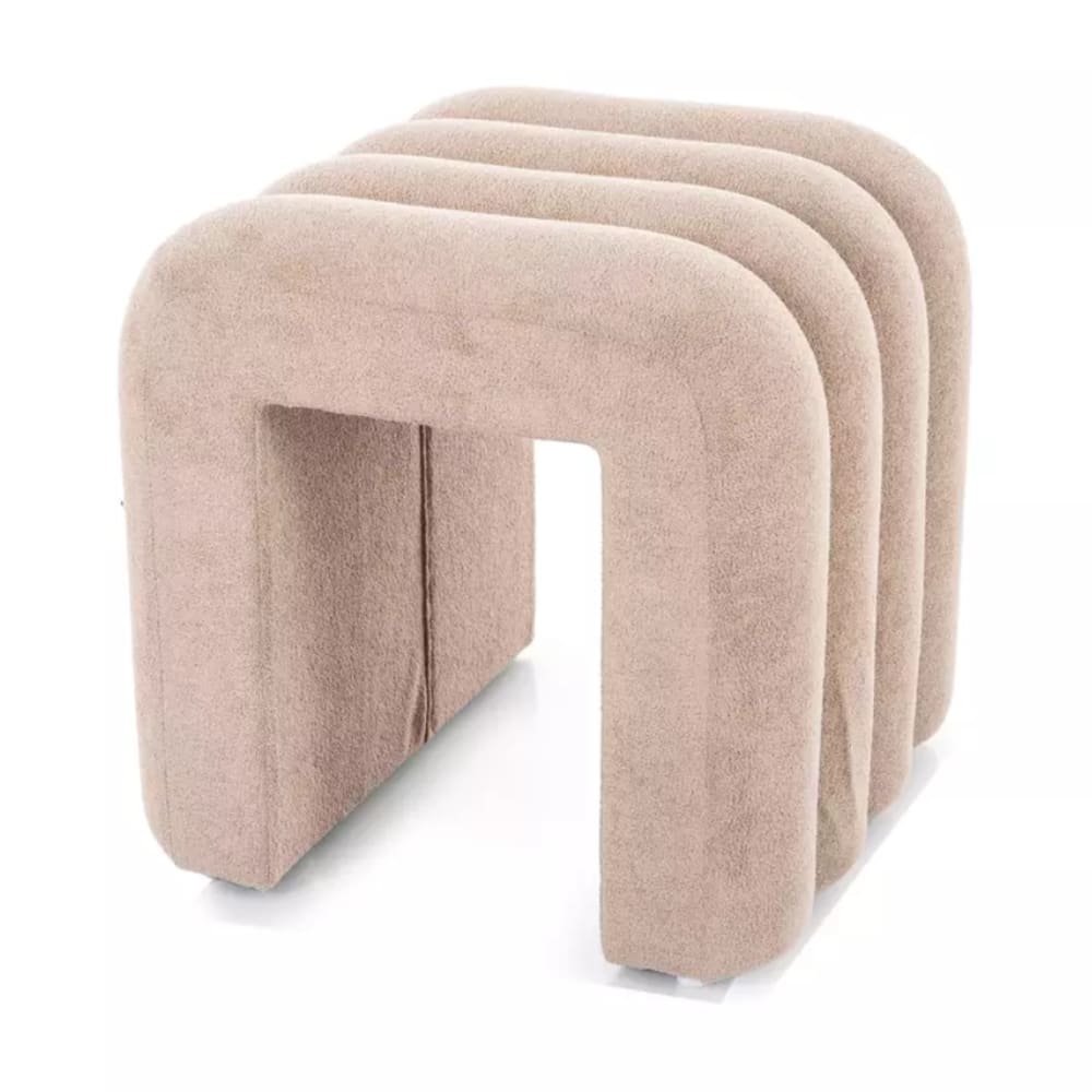 Pouf design en tissu de polyester beige foncé avec assise ondulée Pouf design en tissu de polyester beige foncé avec assise ondulée