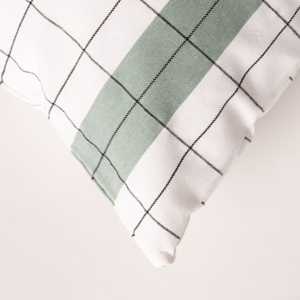 Lot de 2 housses de coussin en coton à carreaux vert d'eau 45x45 cm — vue 4