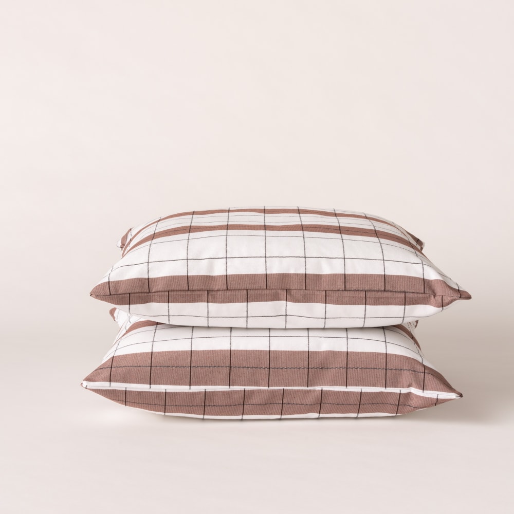Lot de 2 housses de coussin en coton à carreaux café 45x45 cm — vue 3