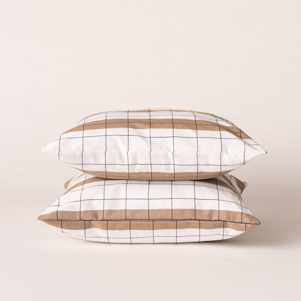 Lot de 2 housses de coussin en coton à carreaux taupe 45x45 cm — vue 3