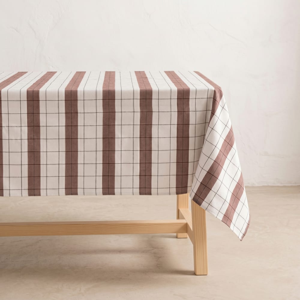 Tischdecke mit Relief-Karo, Kaffee 150x200 cm - Maisons Du Monde