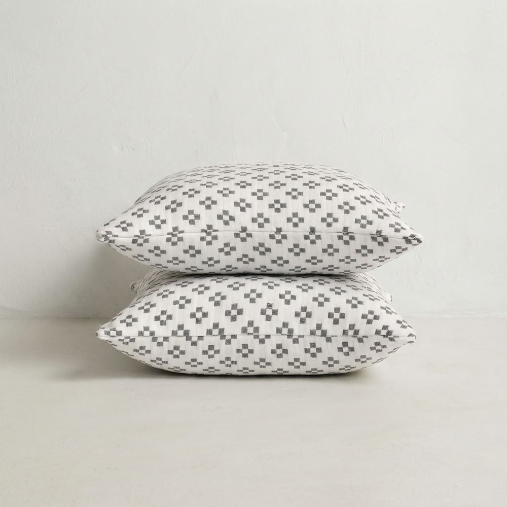 Lot de 2 housses de coussin en coton bleu marine 45x45 cm — vue 3