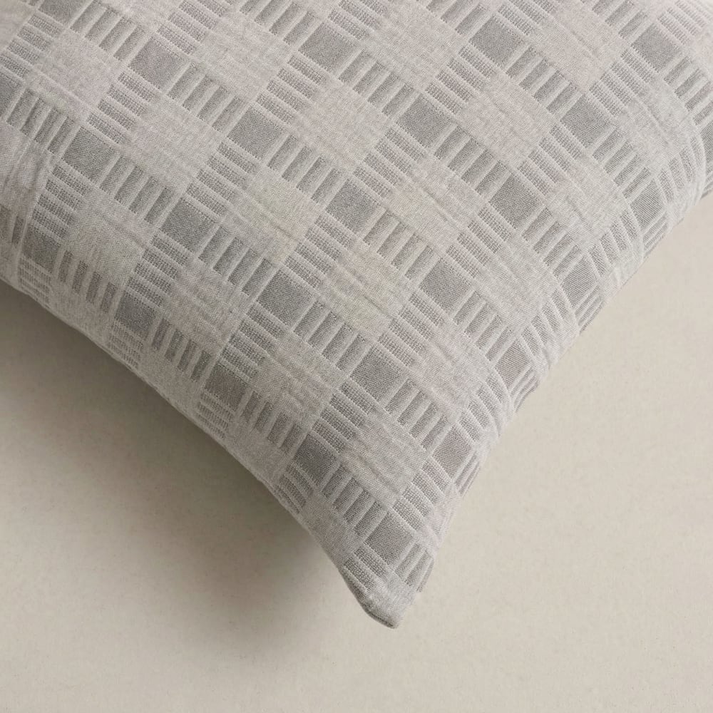 Lot de 2 housses de coussin en coton gris 45x45 cm — vue 4