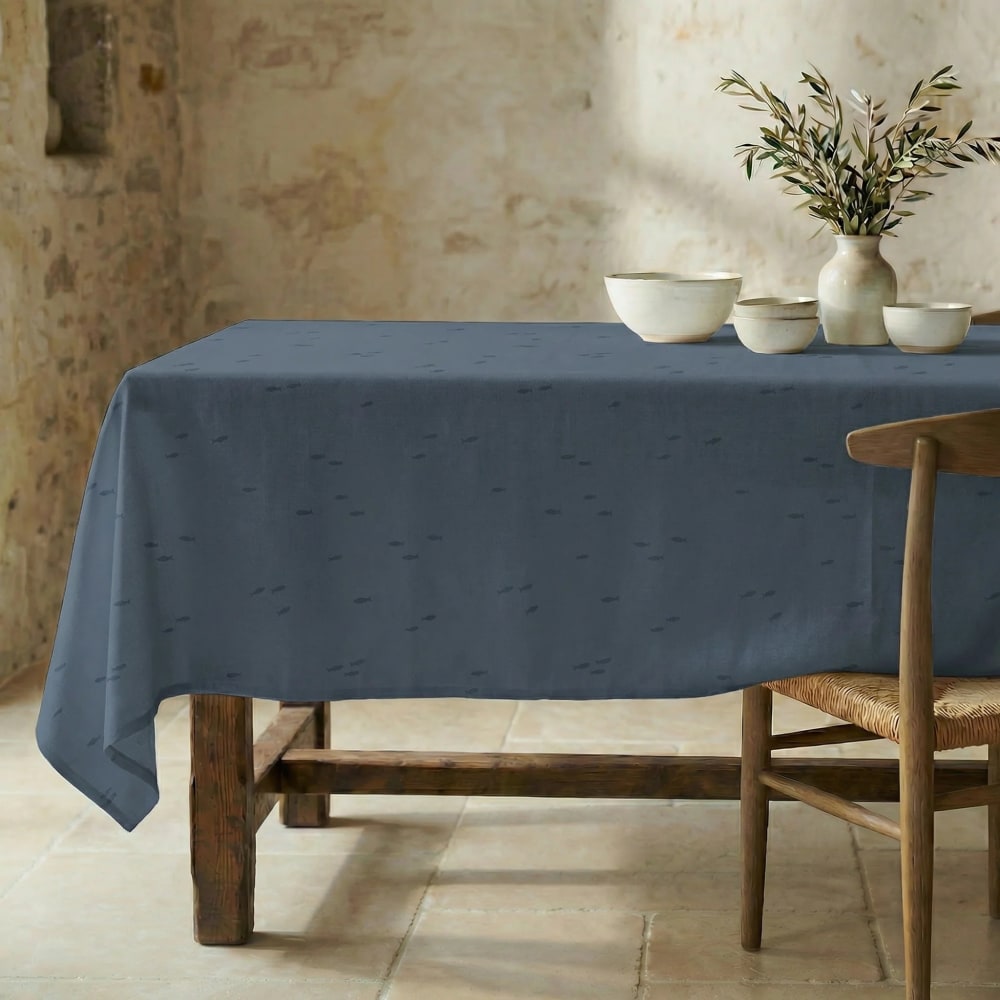 Fleckenabweisende Tischdecke aus 100% Baumwolle marineblau