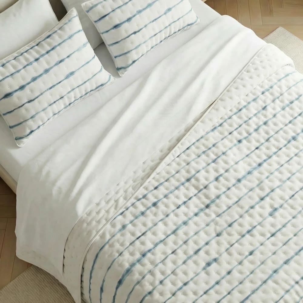 Extraweiche bedruckte Tagesdecke aquagrün 180x270 cm - Maisons Du