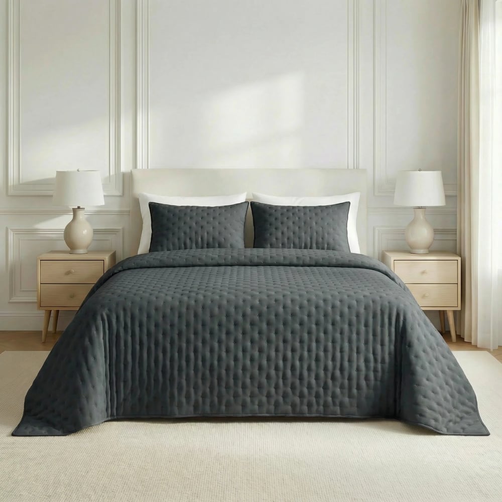 Couvre-lit uni matelassé extra doux gris 250x270 cm Couvre-lit uni matelassé extra doux gris 250x270 cm