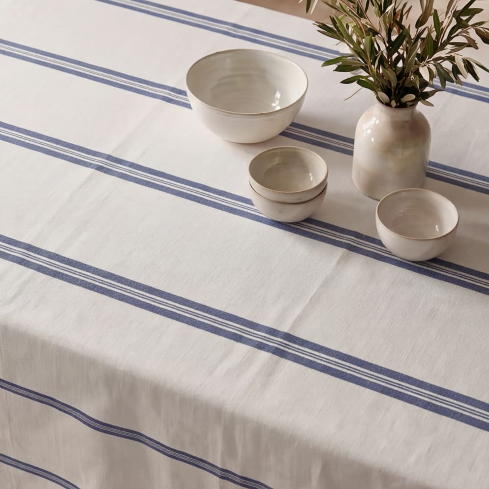 Muare Home Fleckenabweisende Tischdecke aus 100% Baumwolle beige 250x155 cm Öko-Tex Zertifikat - Baumwolle