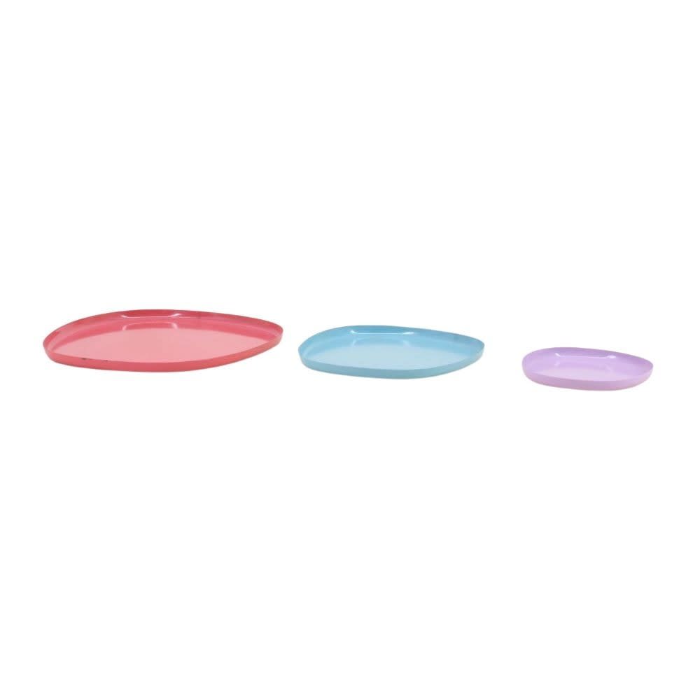 Set de 3 plateaux forme organique en fer coloré Set de 3 plateaux forme organique en fer coloré