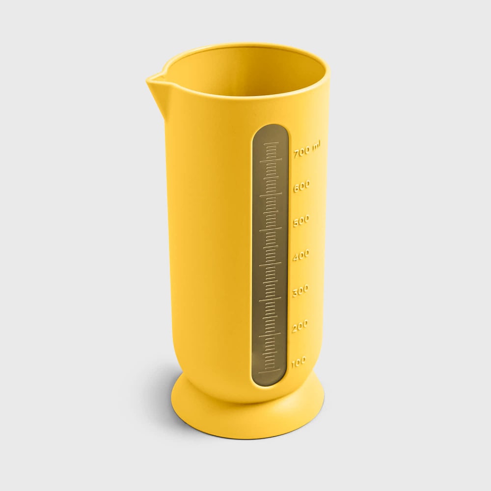 Pichet gradué en polypropylène jaune opaque 0,7 litre