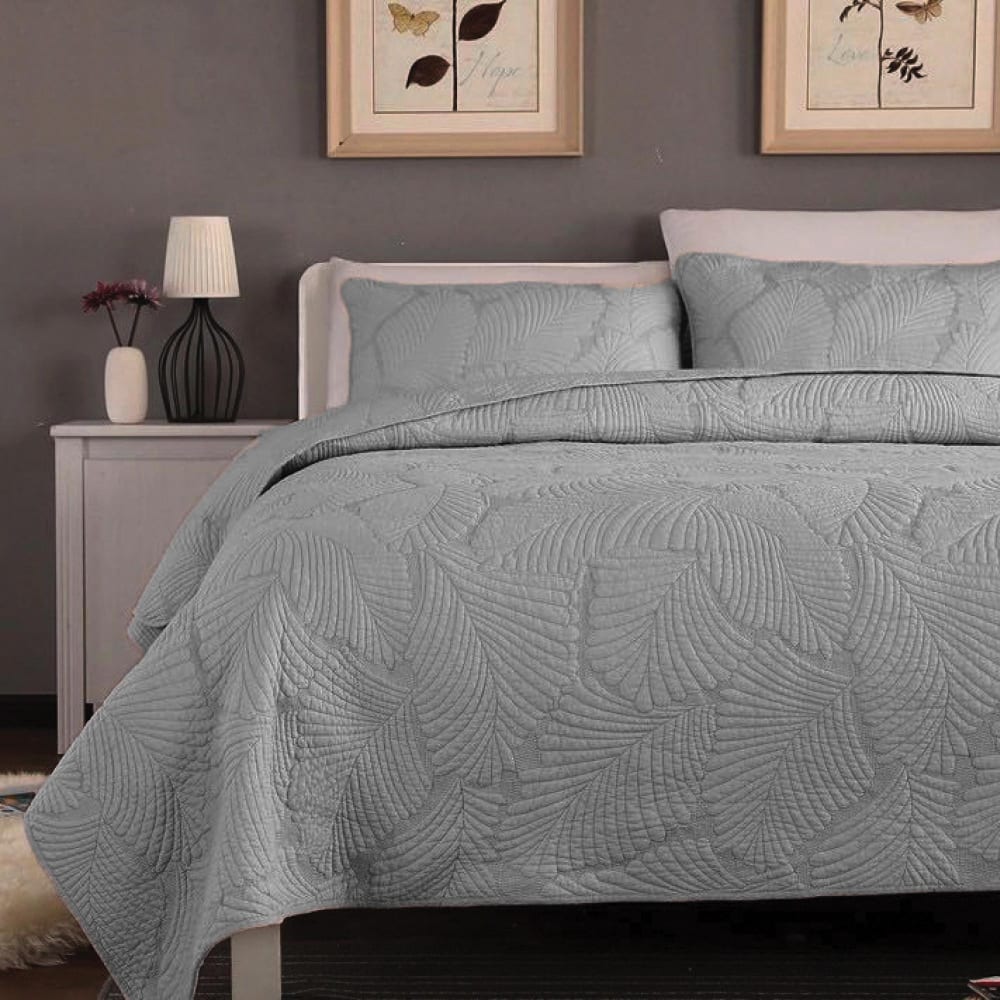 Boutis brodé Filoa en polyester gris 130 x 160