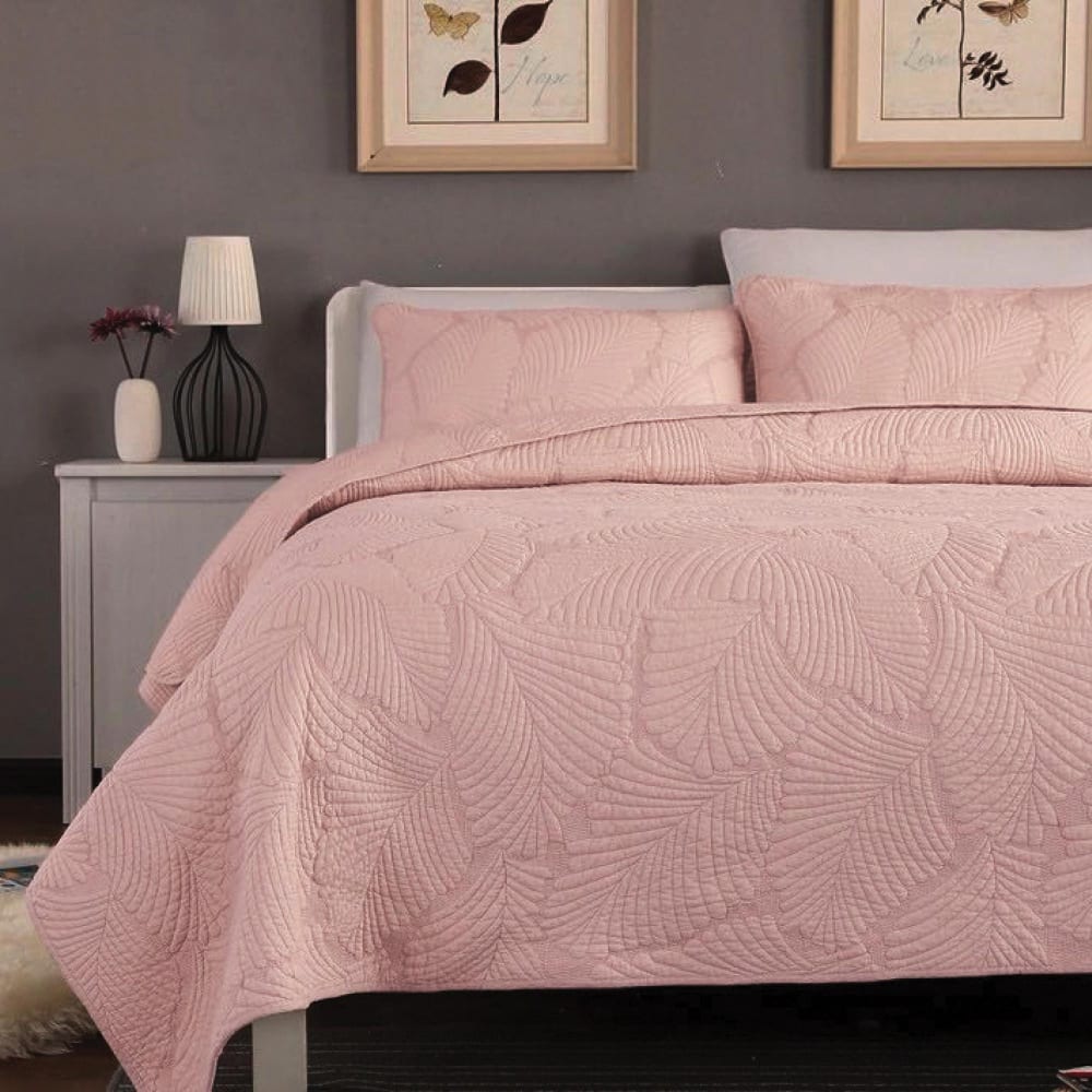 Boutis brodé Filoa en polyester blush 130 x 160