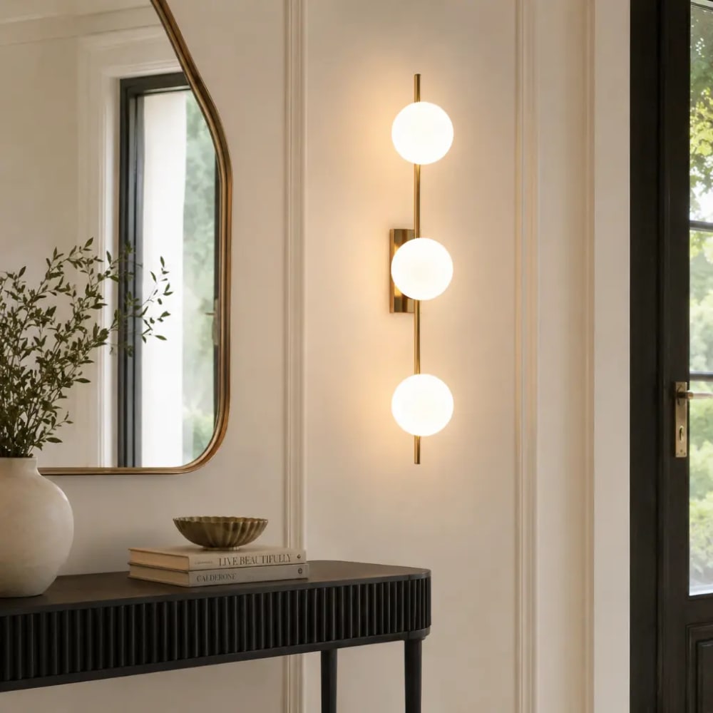 Applique murale métal doré verre opale 3 globes ø11 cm g9 — vue 4