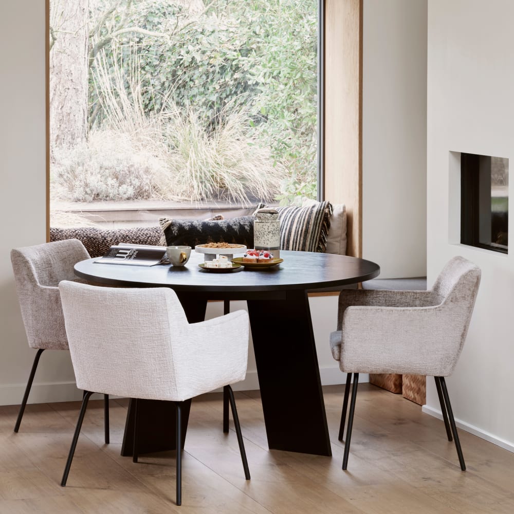 Table à manger ronde en chêne 4 personnes noir