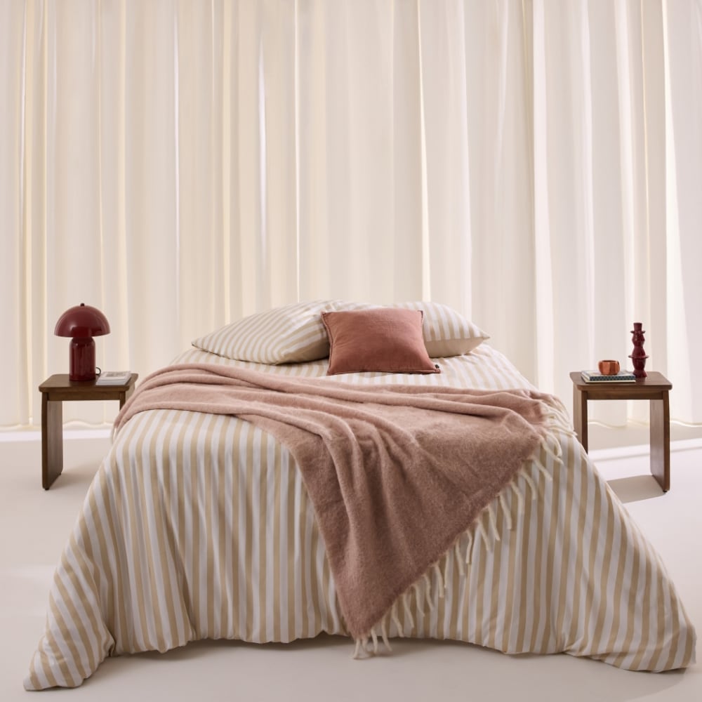 sweeek 2er-Set Nachttische aus Akazienholz nussbaumfarben style exotic Braun