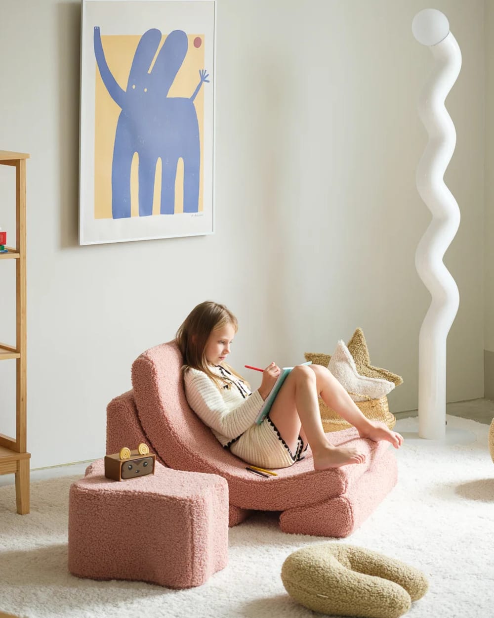 Wolkenpouf aus Teddy-Stoff 56 x 25 x 46 cm, Guava Rosa - Maisons
