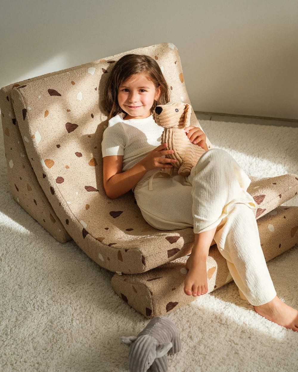 Mondsessel aus Bouclé-Chenille-Gewebe 65 x 55 x 80 cm, Sand -