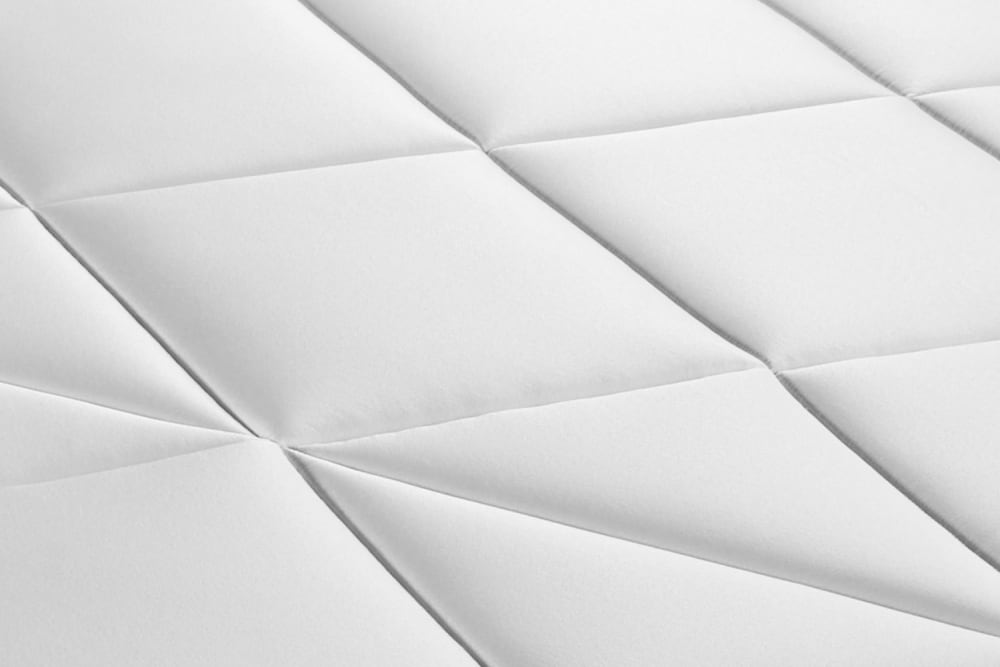 Matratze aus Taschenfederkern und Memory-Schaum 70 x 220 cm, weiß