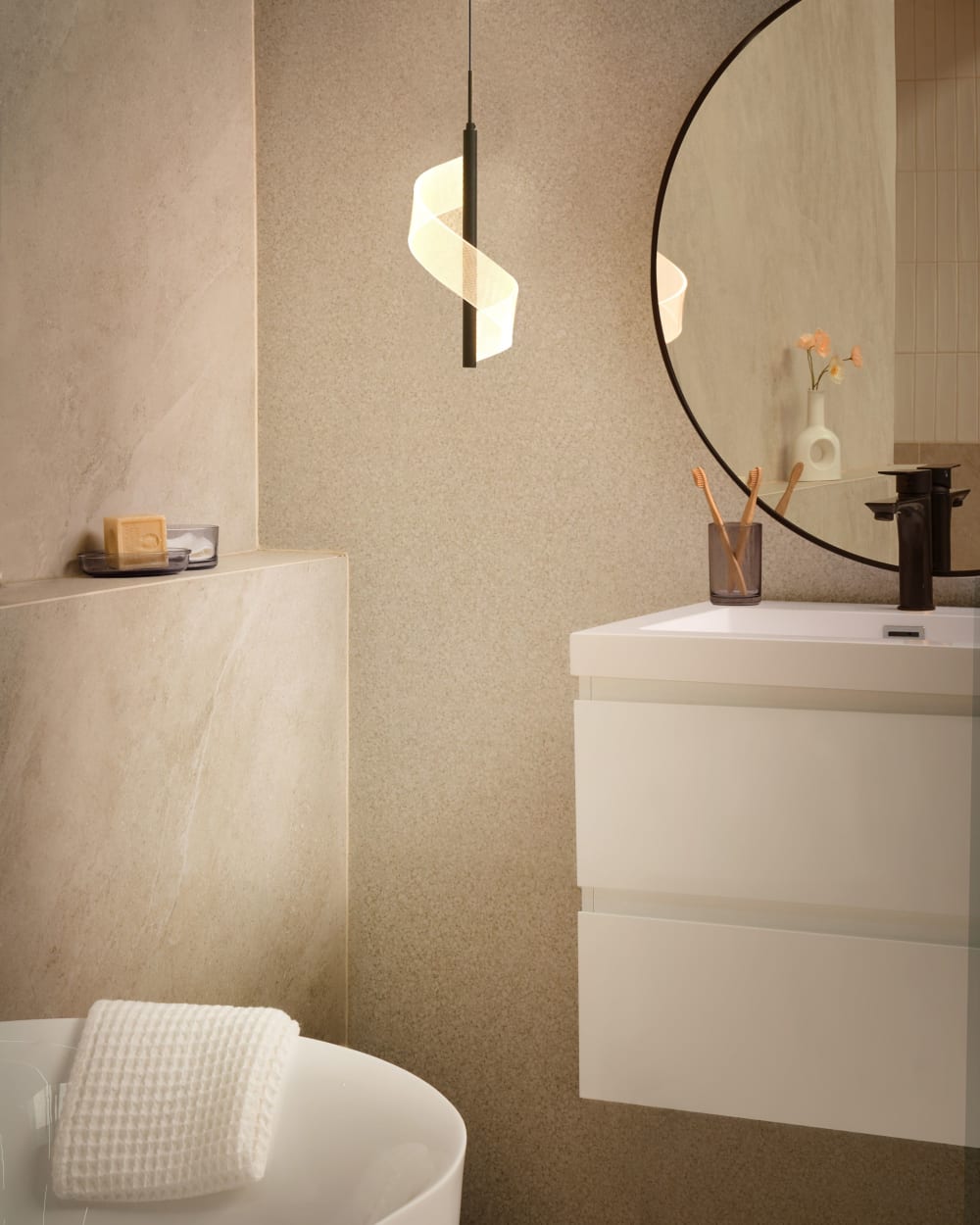 LED Pendelleuchten aus Metall 190cm, schwarz - Maisons Du Monde