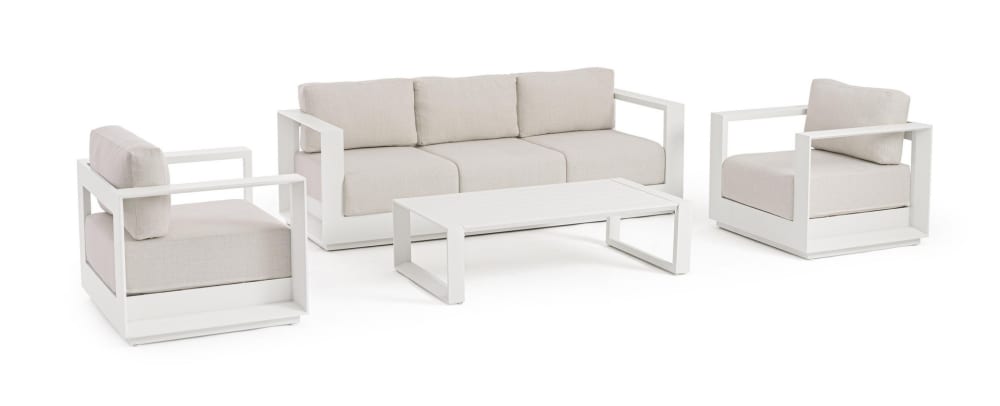 Salon avec table basse