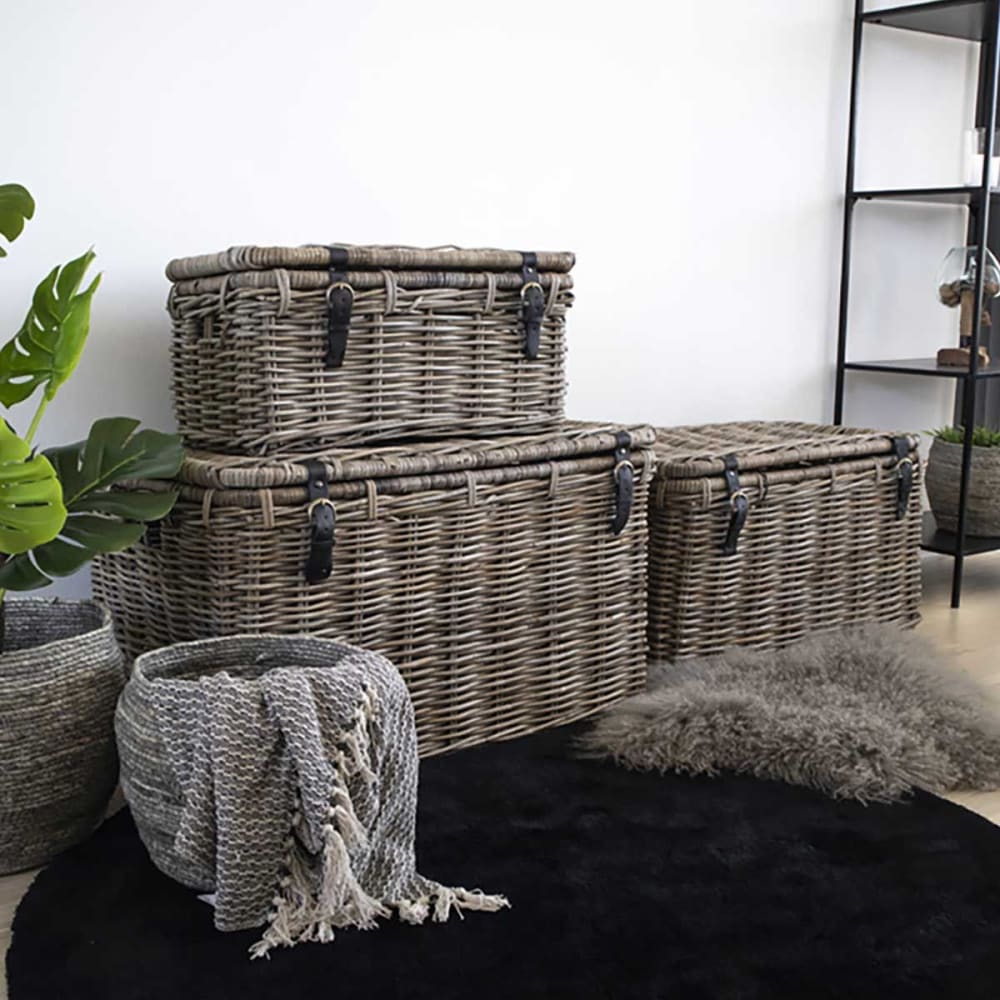 Lot  de 3 paniers en rotin avec lanières en cuir