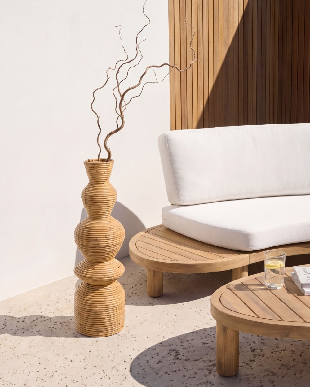 Vase décoratif en rotin naturel h70