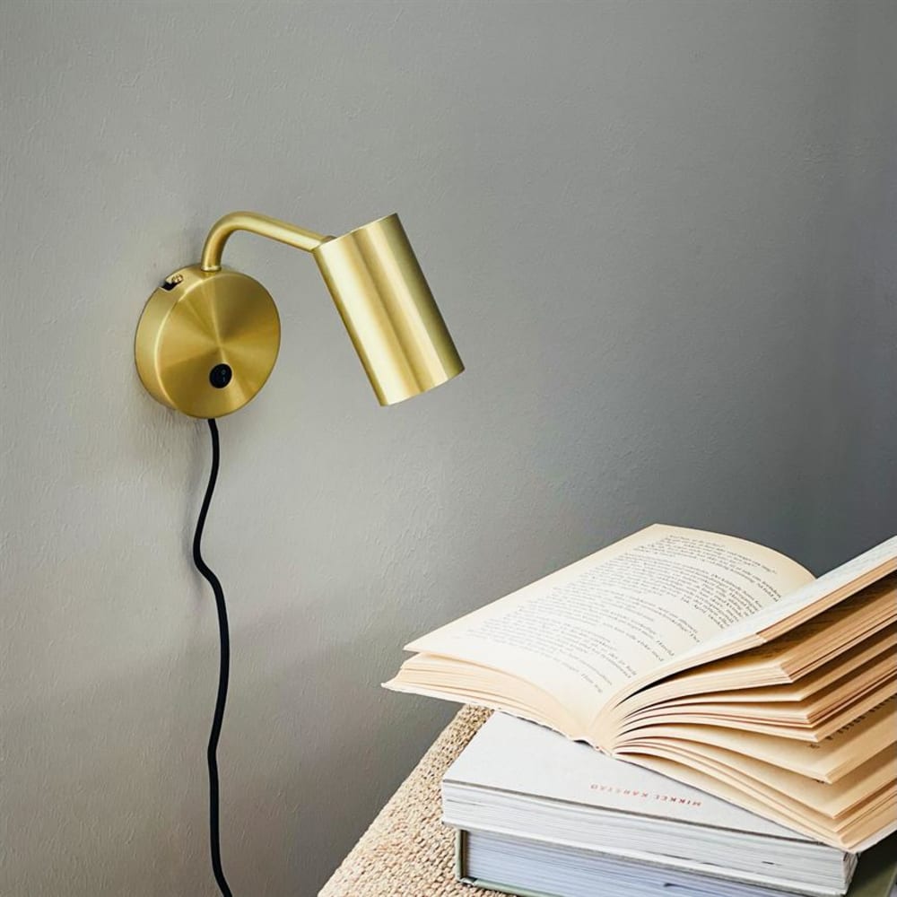 Dyberg Larsen Wandlampe aus Metall h 15 cm d 20 cm, Messing style modern Gold Metall