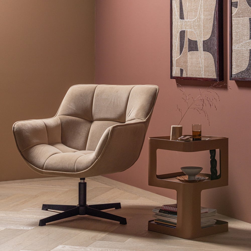 Fauteuil pivotant en velours sable