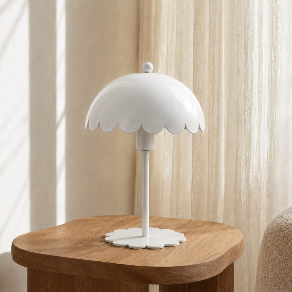 Lampe à poser en métal blanc — vue 3