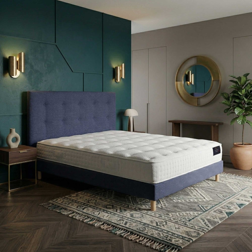 Matelas hybride ensachés accueil latex sommier tête de lit bleu