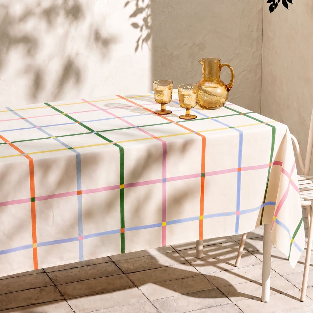 Nappe 100% polyester 145x145 cm