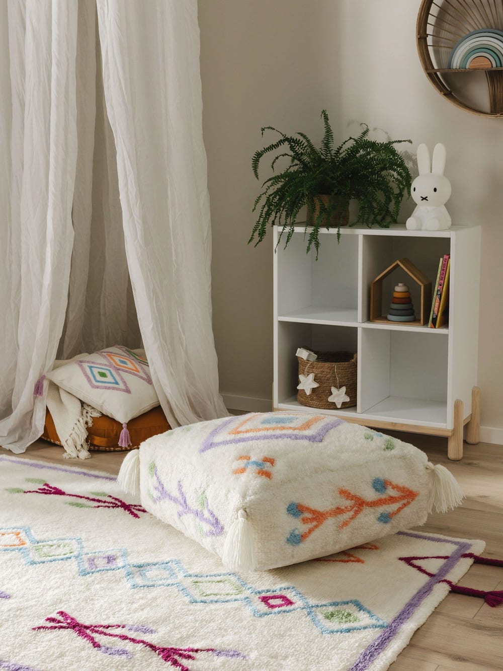 Handgefertigter Woll-Pouf multicolor 55x55x20 - Maisons Du Monde
