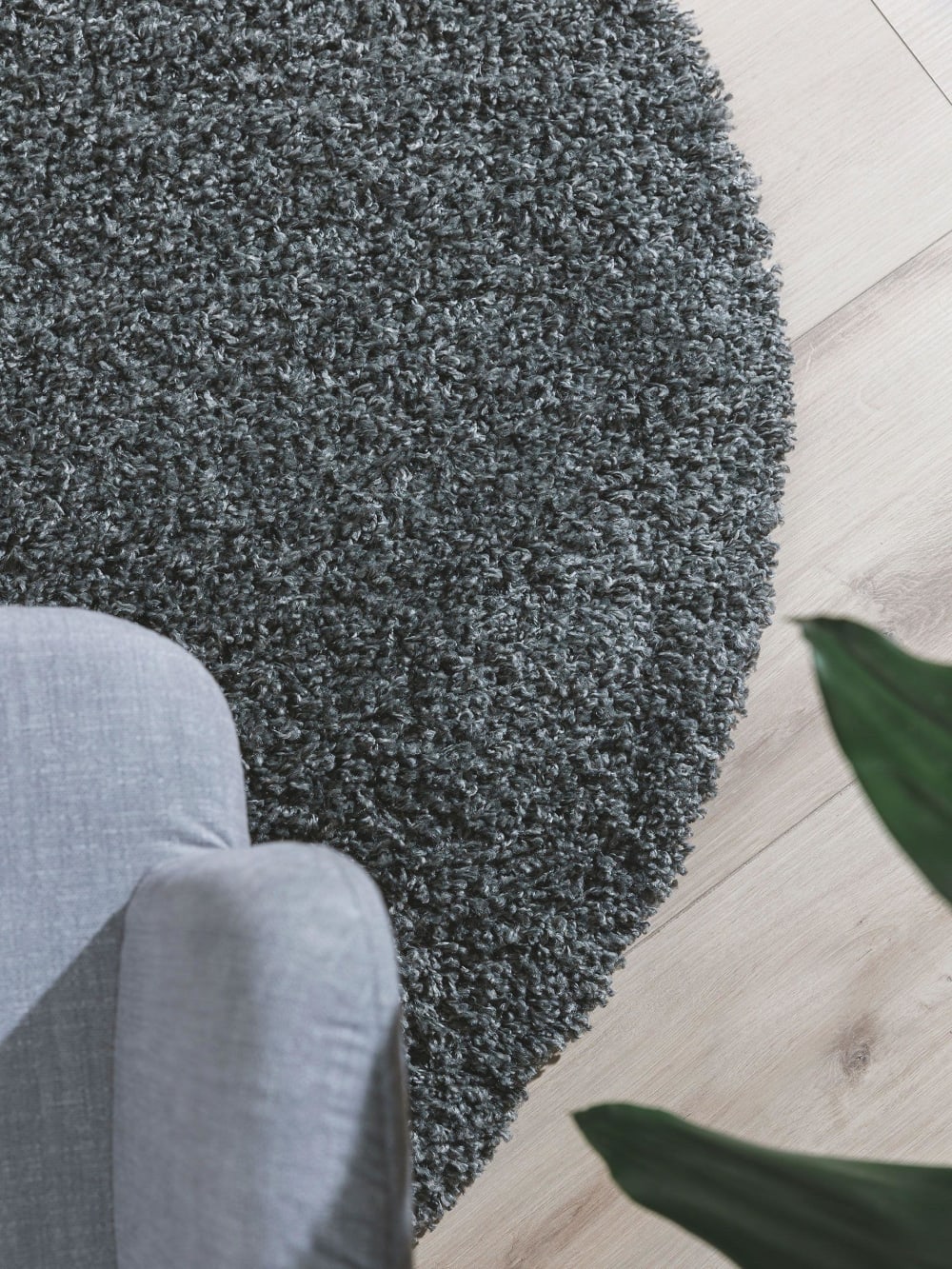 Tapis à poils longs gris D 80 rond — vue 4