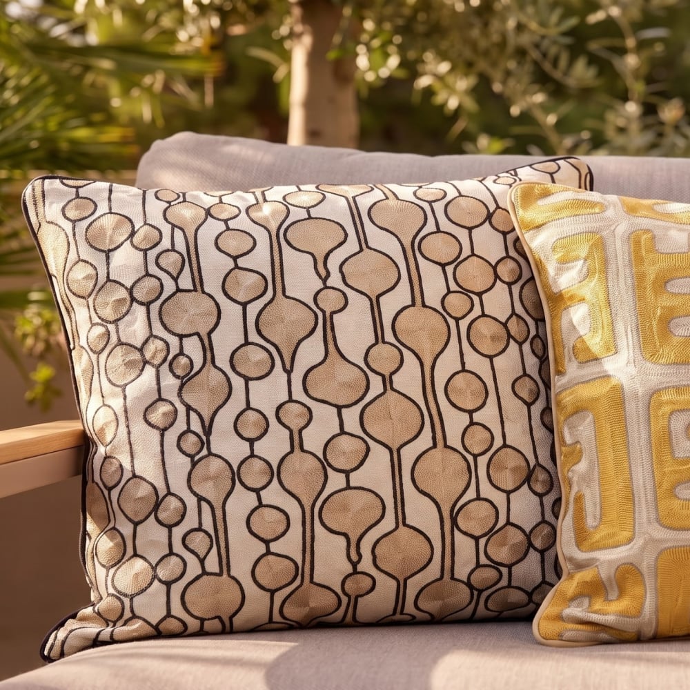 Coussin gouttes en coton beige, taupe et noir 50x50
