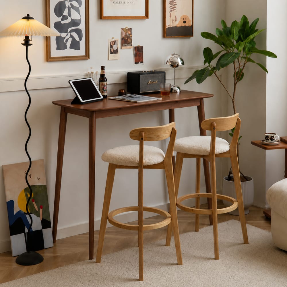 Table de bar 4 personnes en pin massif finition noyer l120 Table de bar 4 personnes en pin massif finition noyer l120