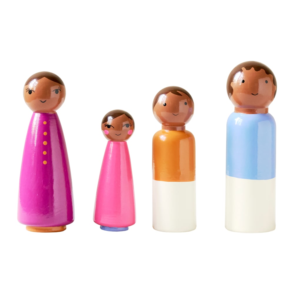Figurines pour maison de poupées en hêtre massif rose