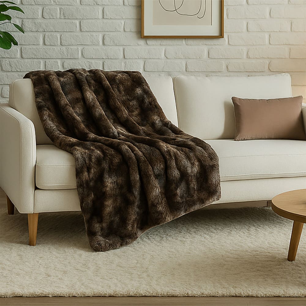 Plaid polyester chocolat 150x120 cm Plaid polyester chocolat 150x120 cm