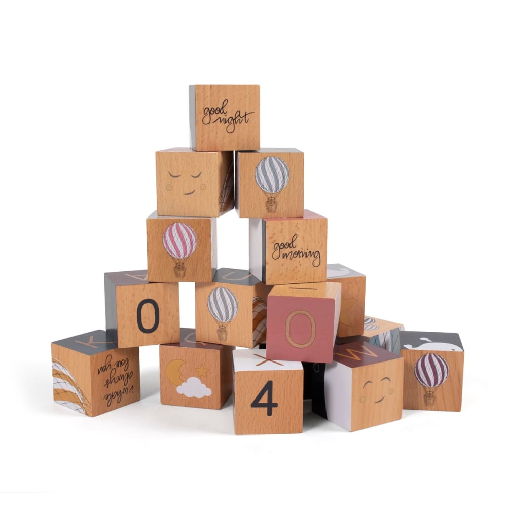 Jouet en bois coloris marron Jouet en bois coloris marron