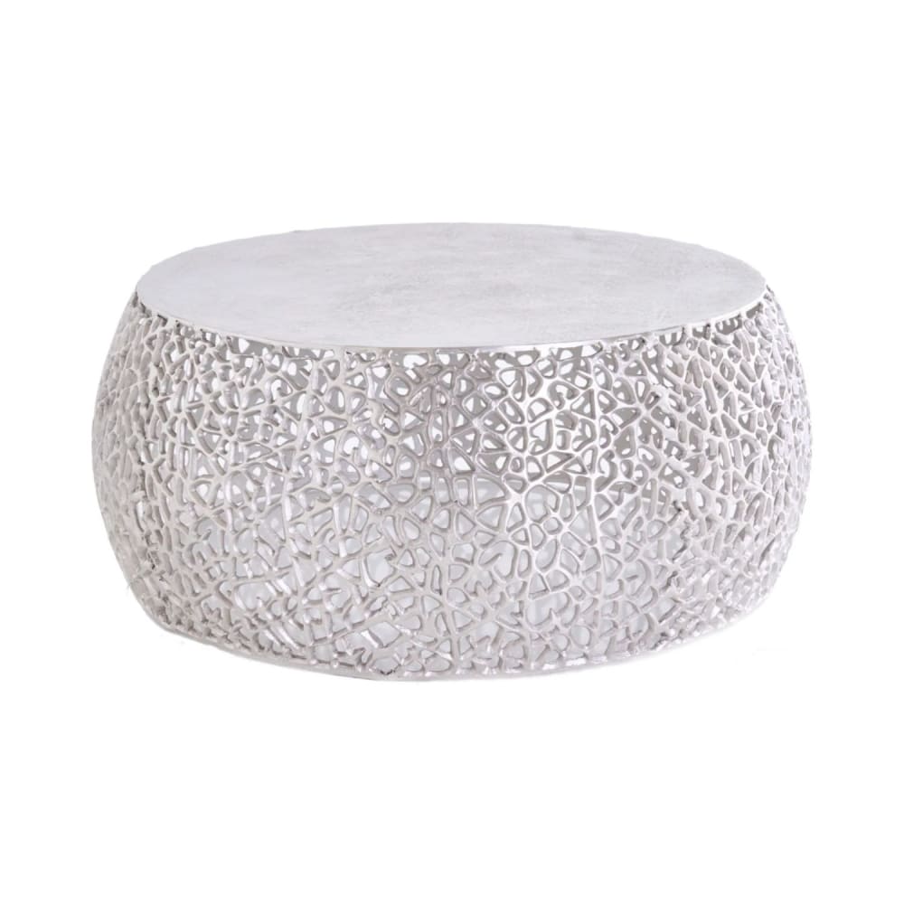 Table basse ronde en aluminium ajouré argenté 73x31x73cm Table basse ronde en aluminium ajouré argenté 73x31x73cm