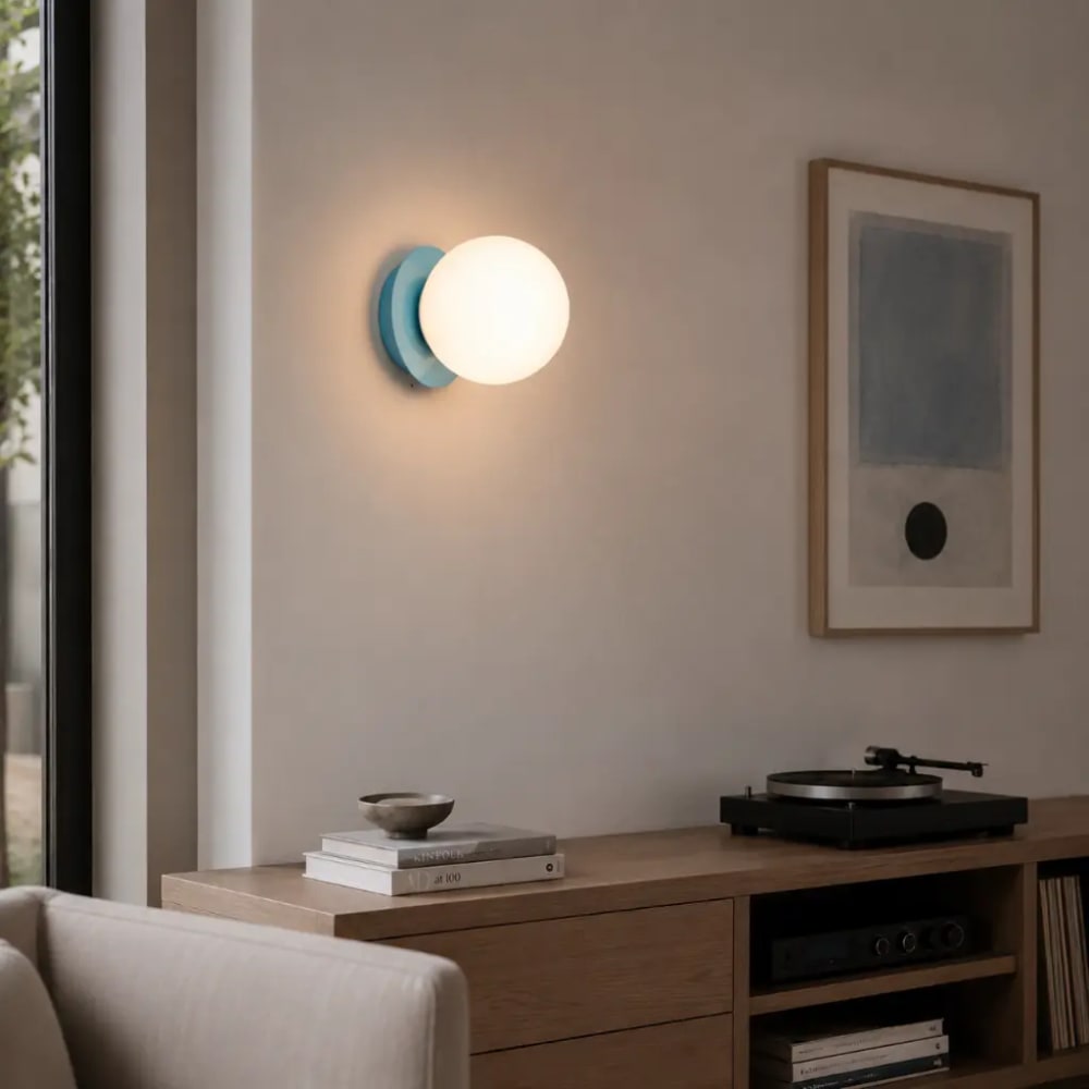 Applique murale mate métal bleu ciel et verre blanc d15 cm — vue 3