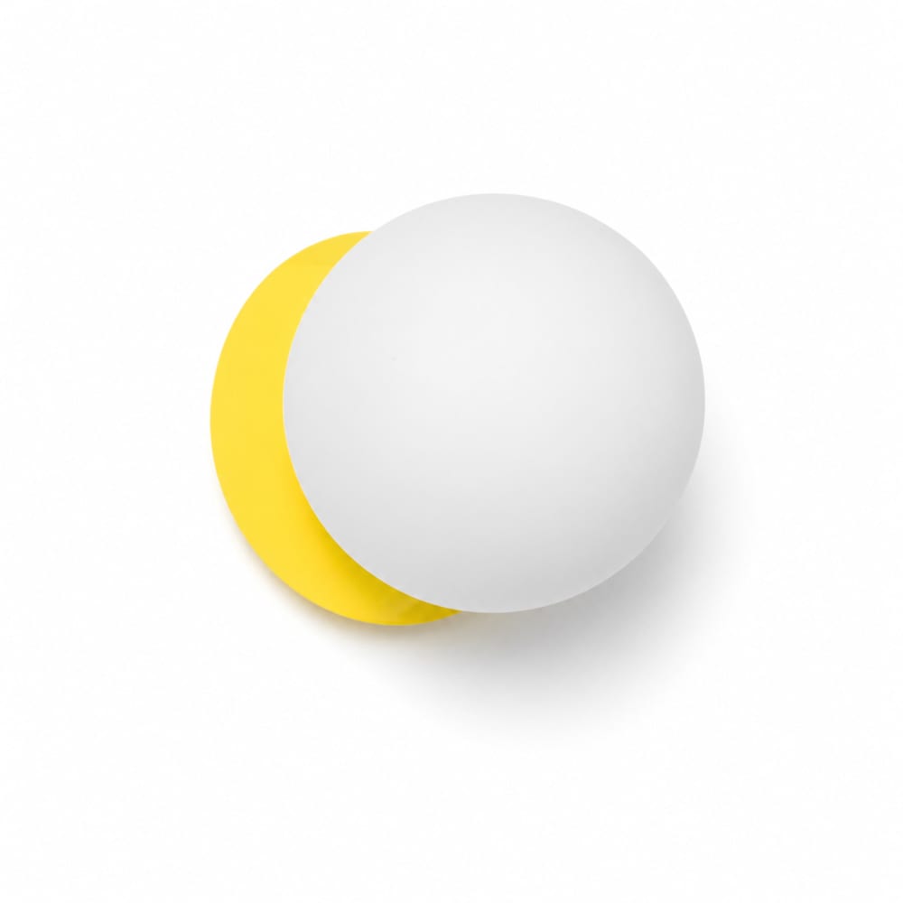 Applique murale mate métal jaune et verre blanc d15 cm