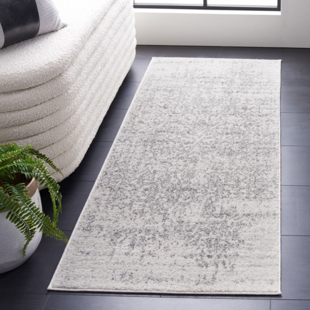 Tapis traditionnel en polypropylène argent/blanc, 69 x 183 cm — vue 3