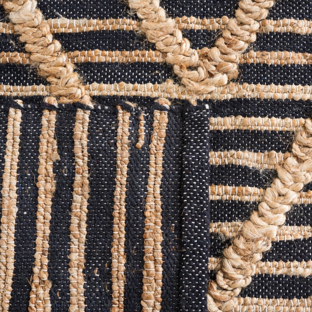 Tapis géométrique en jute noir/beige, 91 x 152 cm — vue 3