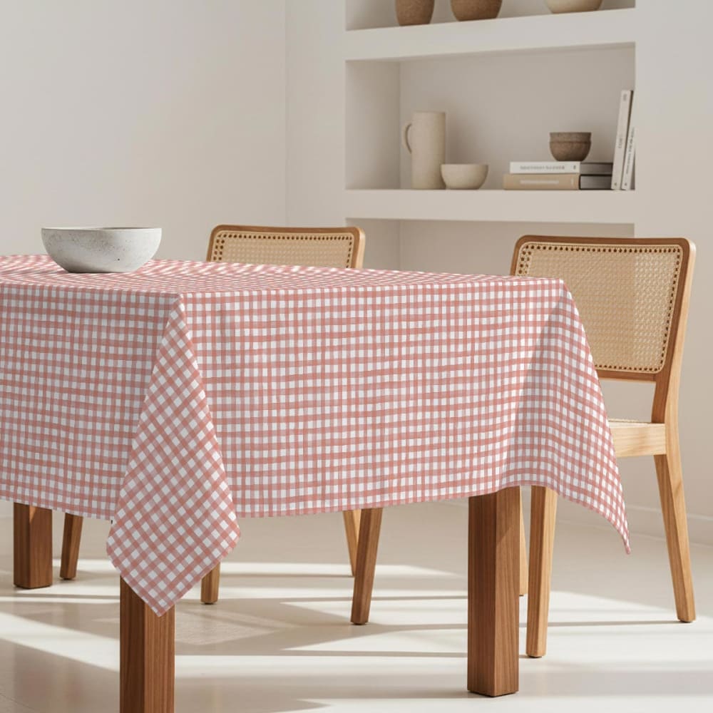 Naf Naf Fleckabweisende Tischdecke – 100 % Baumwolle, 150×150 cm Rosa Baumwolle