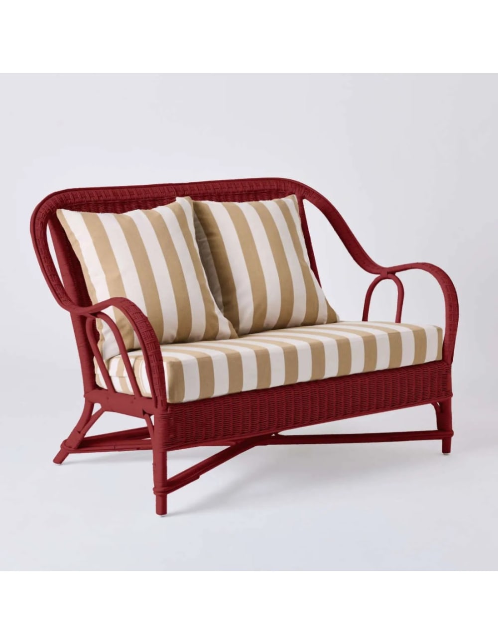 Fauteuil rotin laqué rubis