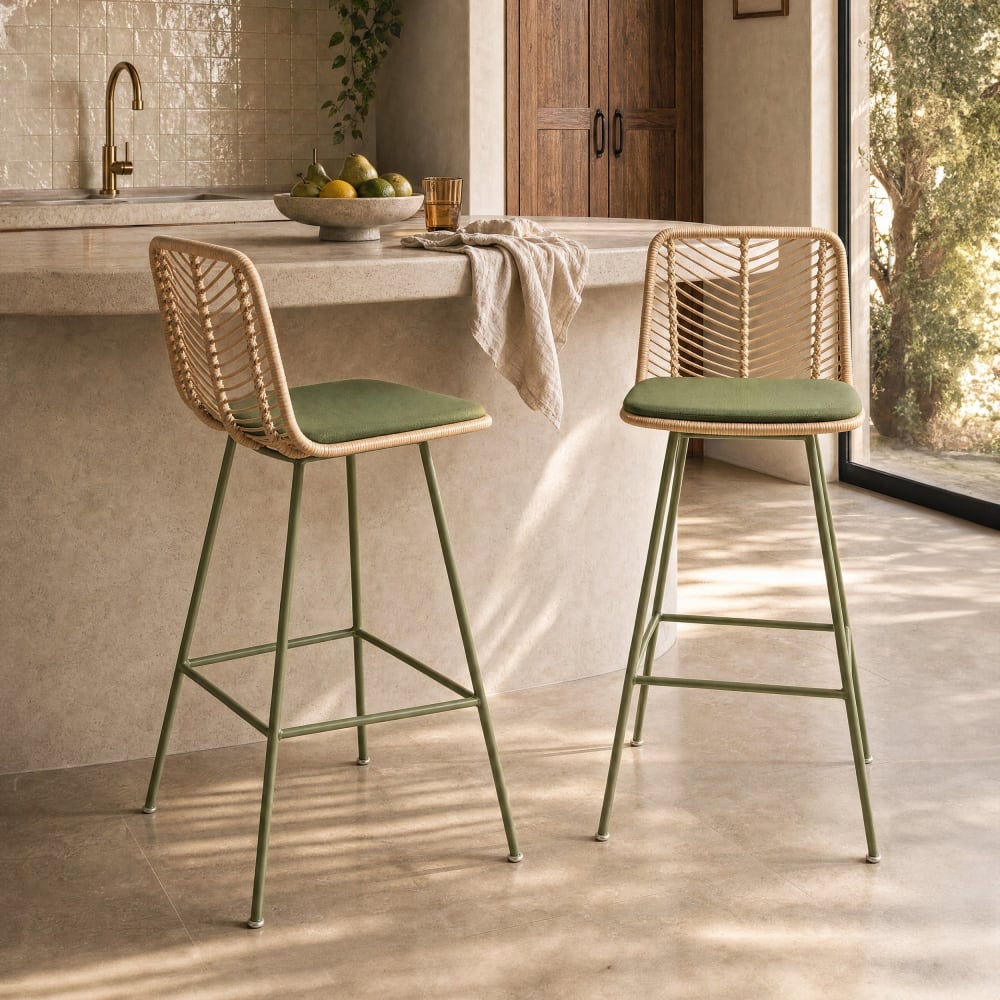 2er-Set Barhocker für Kücheninsel, 66 cm, aus Rattan und grünem