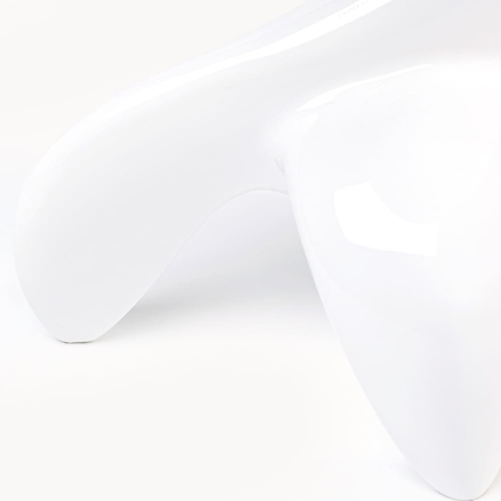 Lampe en polyrésine et polyester blanc — vue 4