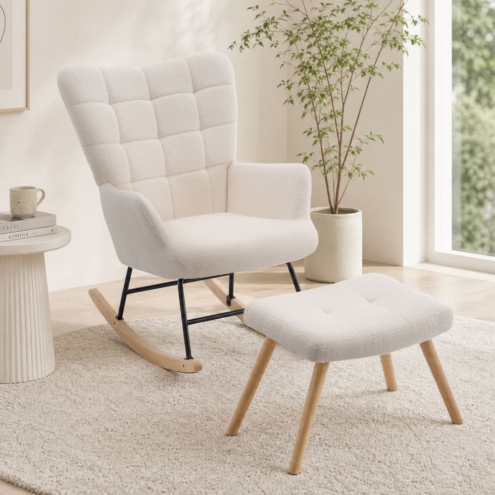 Schaukelstuhl aus Lammwolle beige mit Fußstütze - Maisons Du